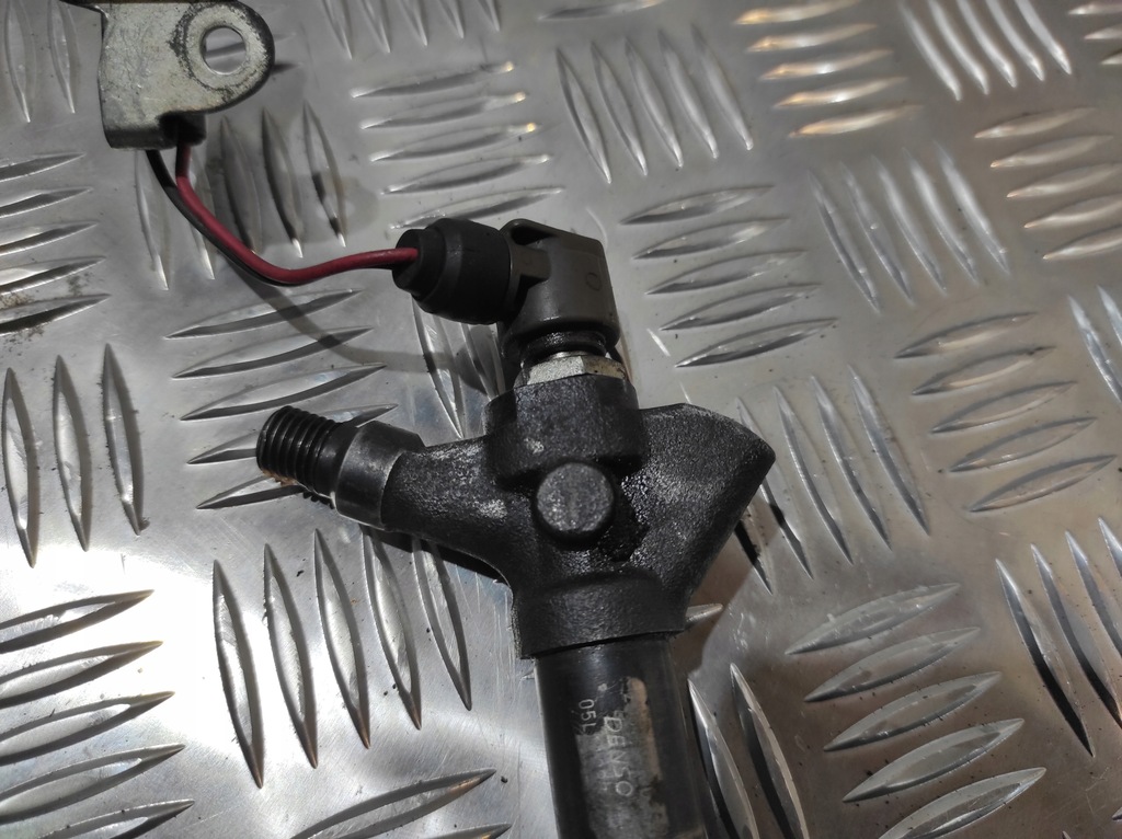 фото №7, Форсунка інжектор lexus is 220 d 2.2 d 177 km 23670-26020 denso 05l11987