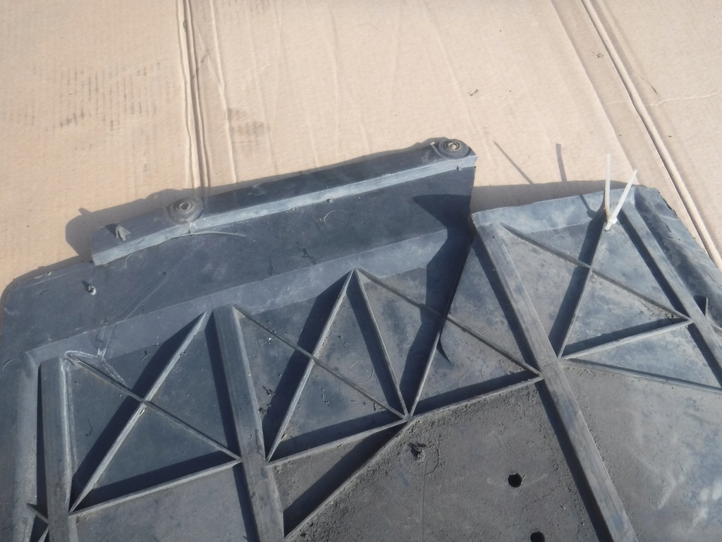 фото №4, Защита pod двигатель renault scenic ii megane ii 8200690390