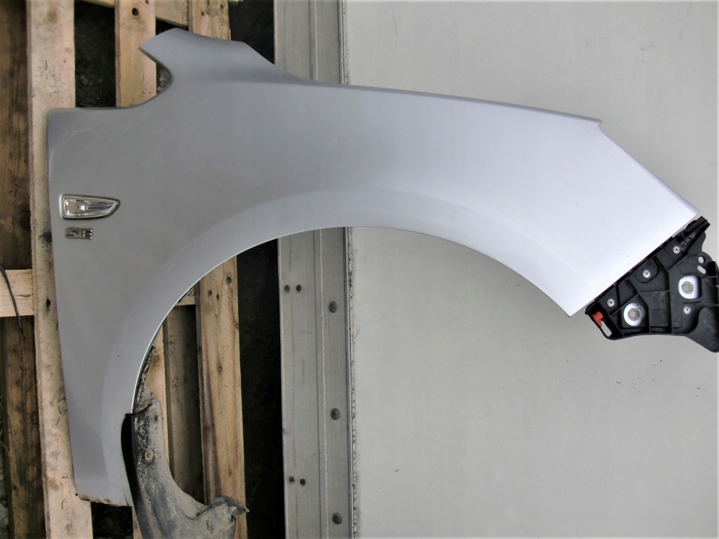 фото №1, Opel astra j крила перед передній правий сріблястий