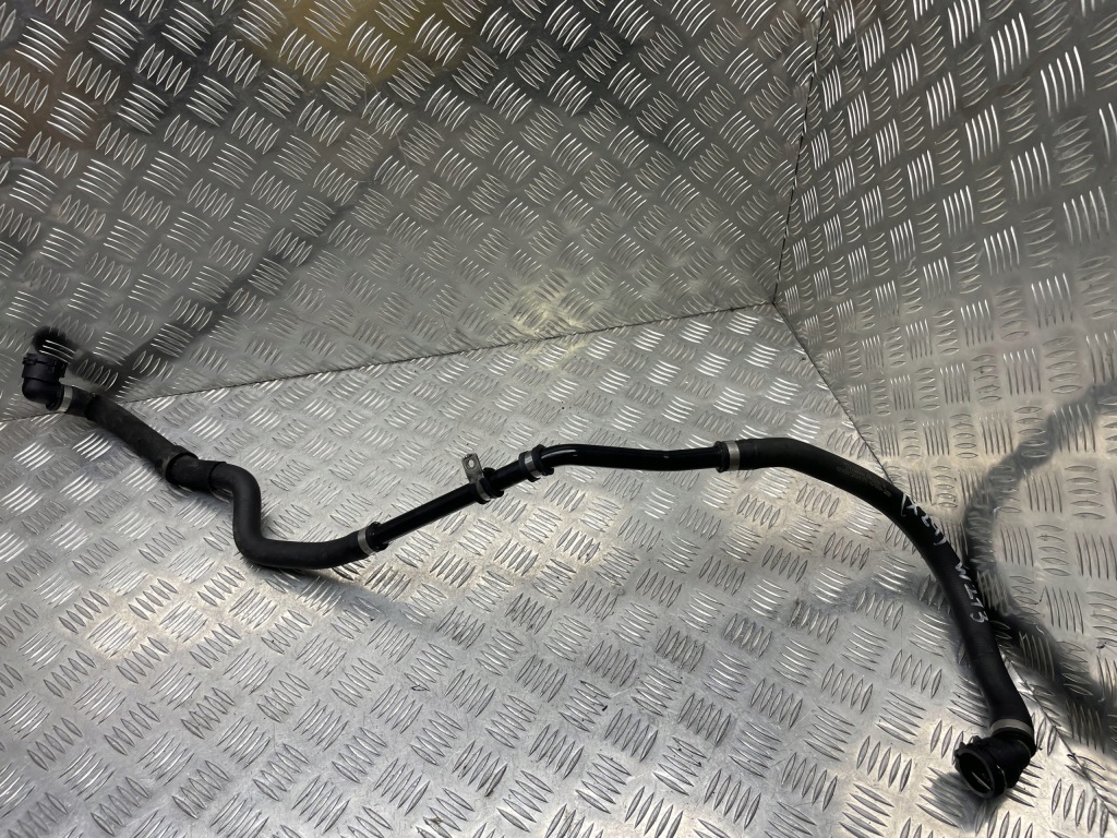 фото №1, Mercedes w213 шланг труба воды a2135011782