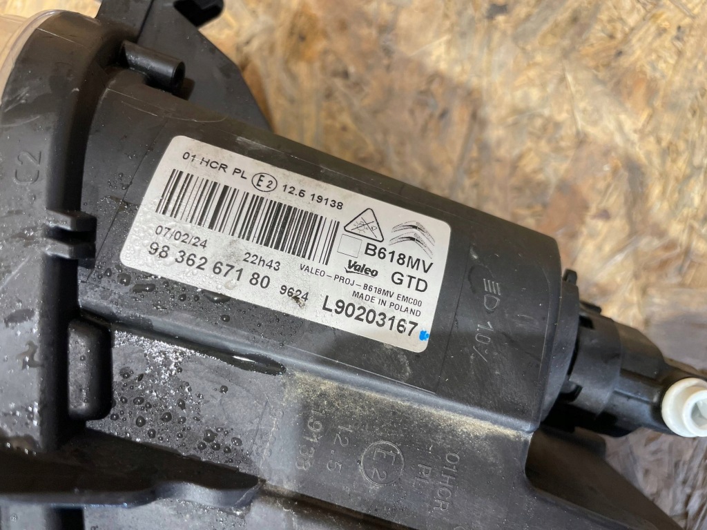 фото №15, Citroen c3 iii 3 lift 20-24 лампа led левая перед передняя