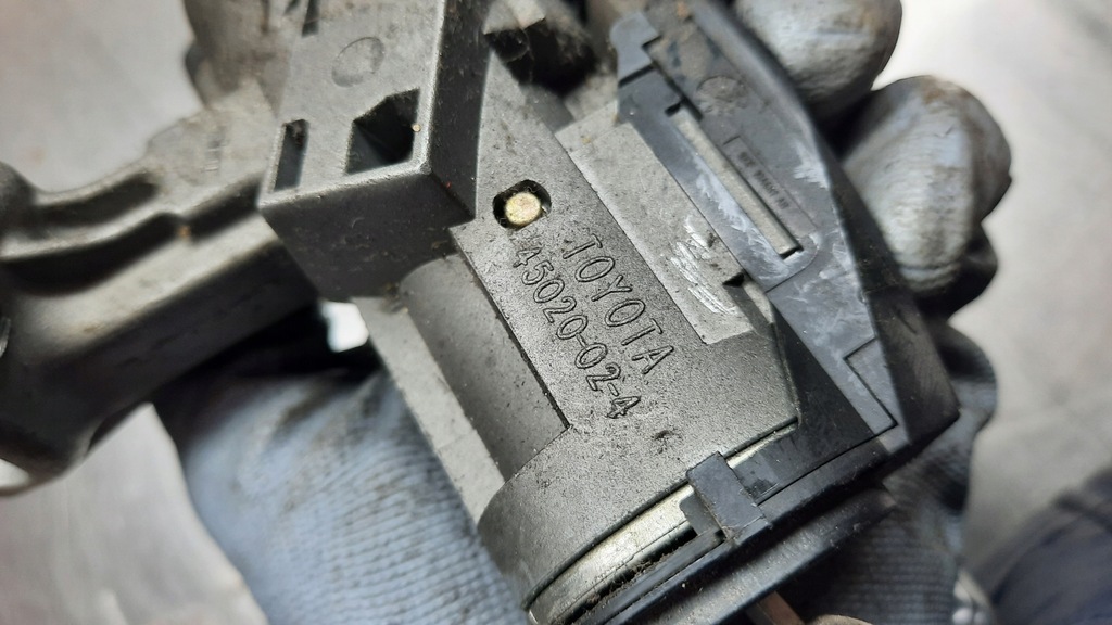 фото №5, Замок зажигания 45020-02-4 toyota corolla e12