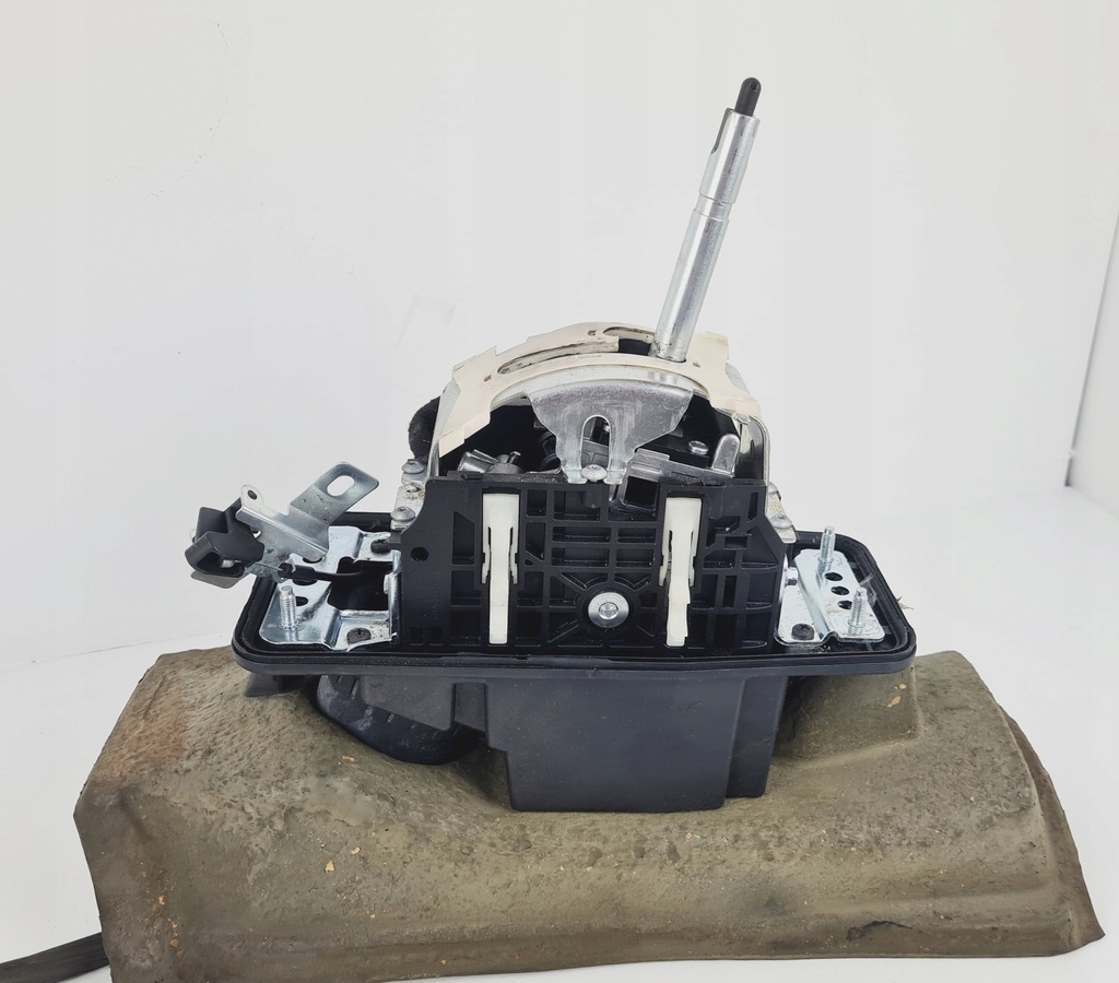 фото №7, Audi a8 d3 lift 4.2 tdi выборщик домкрата передач