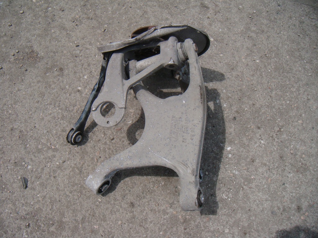 фото №5, Audi a5 8t 07- 2.0tfsi quattro поворотный кулак рычаг левый задняя