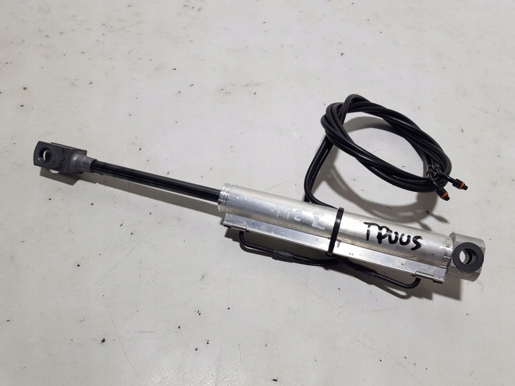 фото №1, Mercedes slk slc r172 w172 привод крыша правый 33 31