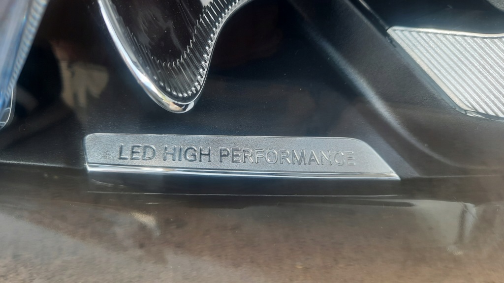 фото №3, Mercedes gle w167 full led лампа передня
