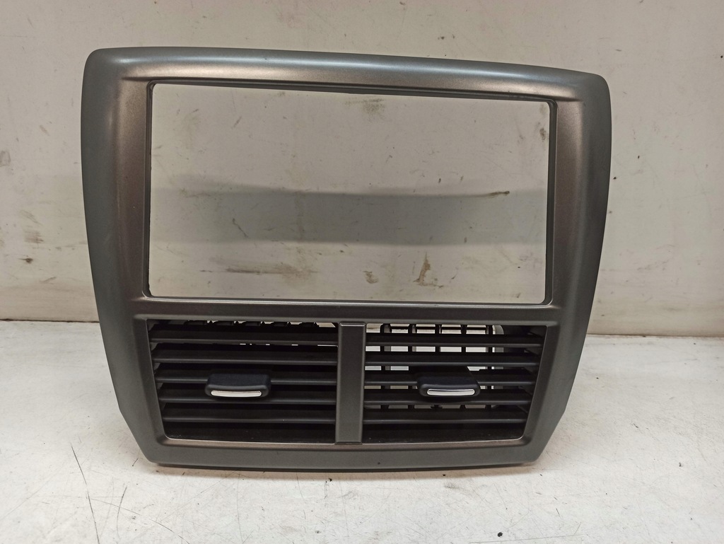 фото №1, Subaru forester iii молдинг dekor воздуховод 66110fg020