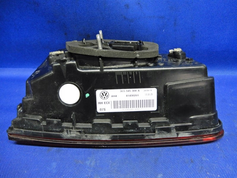 фото №6, Лампа крышки правый задняя vw passat b8