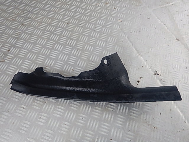 фото №1, Bmw 3 e91 lift права захист оббивка молдинг