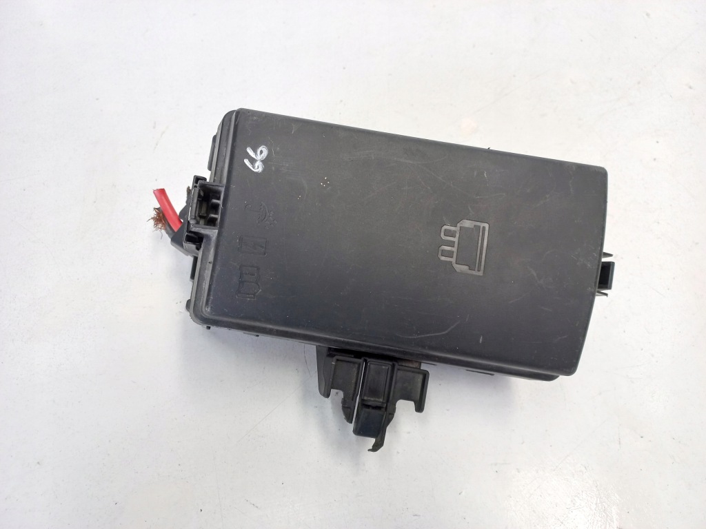 Корпус предохранителей audi a3 13- vag 5q0907361g Цена