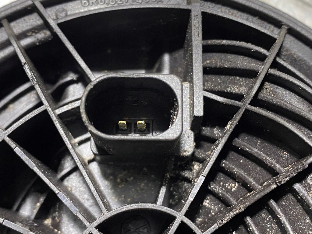 фото №7, Vw polo 6r ручка logo 6r6827469a