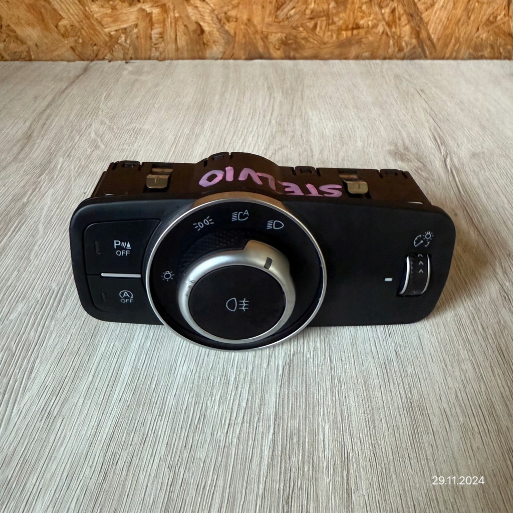 фото №1, Переключатель света alfa romeo stelvio 01561294250