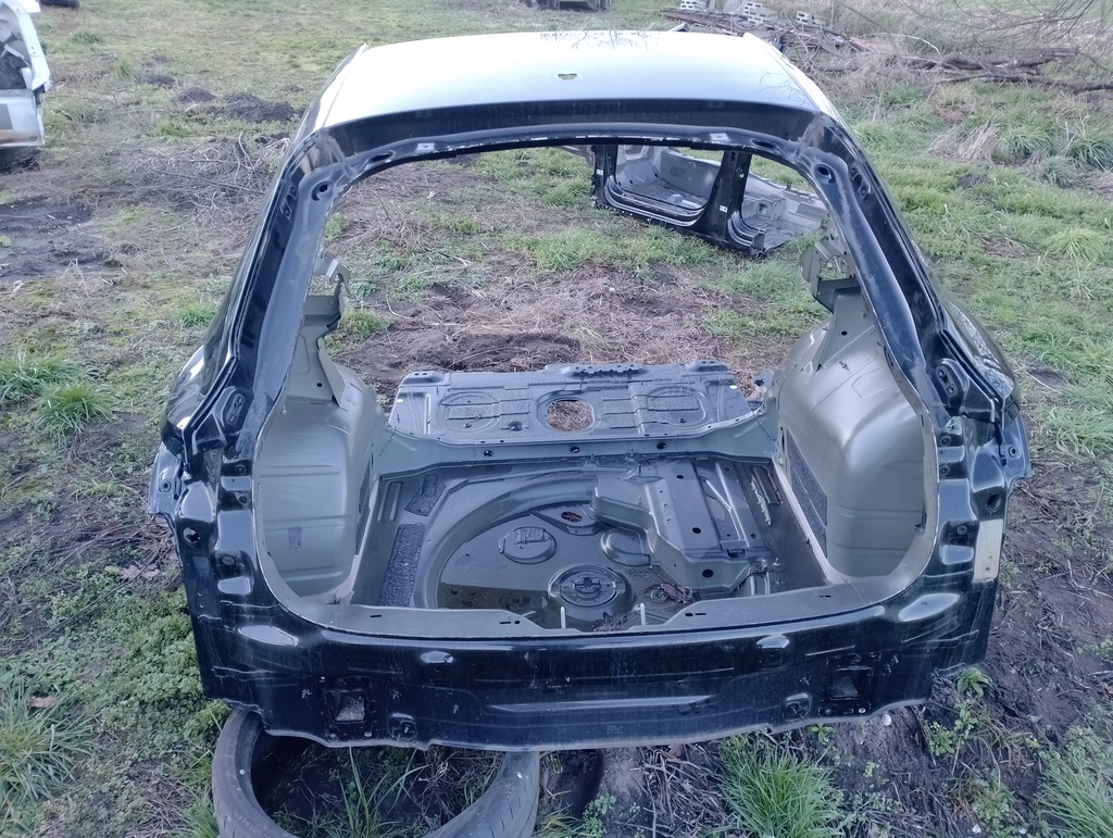 фото №1, Pas поддон четверть левая правая задняя audi q3 ii sportback ly9t