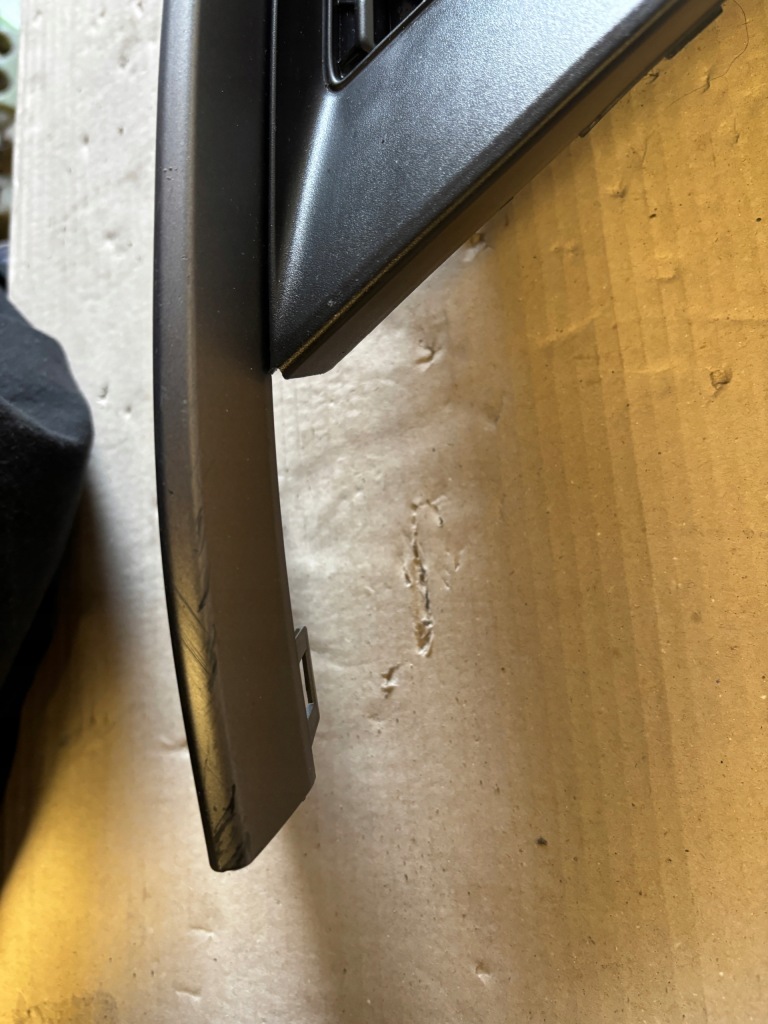 Купити Audi a1 s-line 17- решітка бампера правий перед 82a807682d ładna