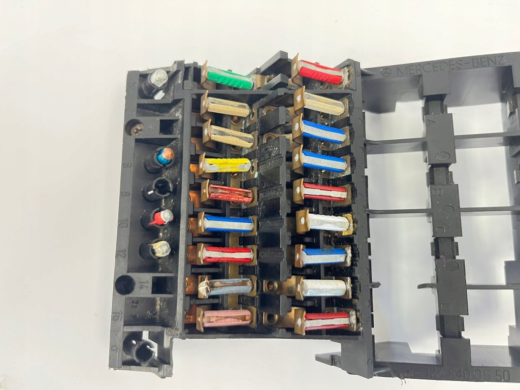 Коробка предохранителей mercedes w126 c126 se sel sec 1265400550 с Разборки