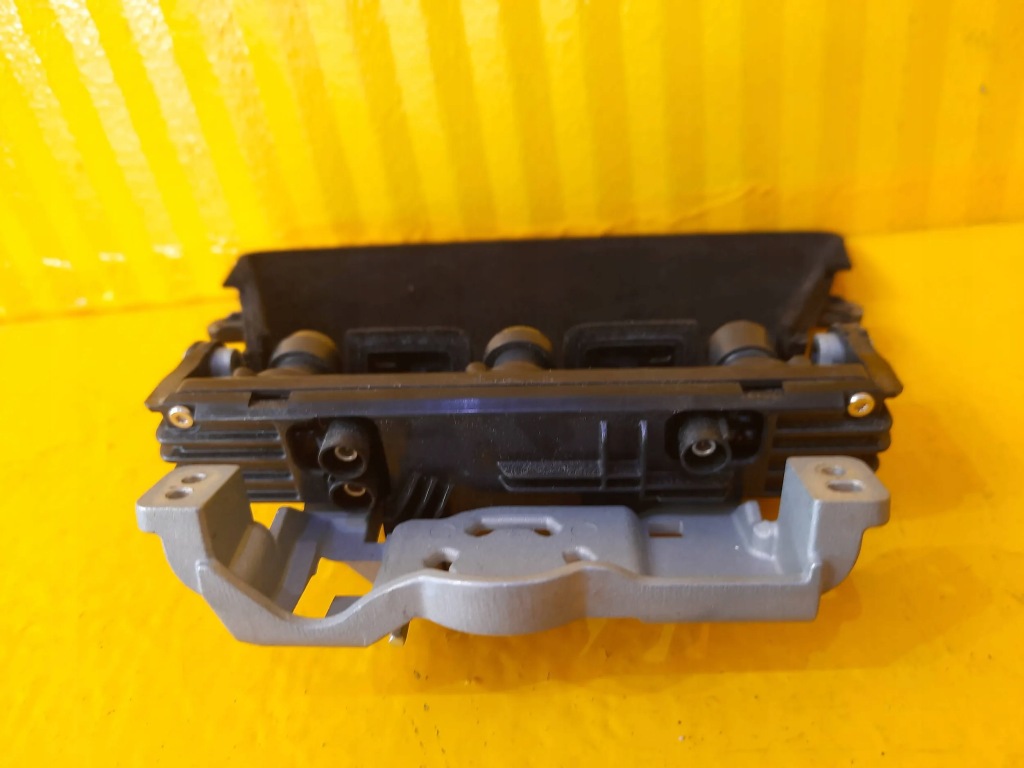 Купити Tesla model 3 камера асистент paszportu 1143746-00-d