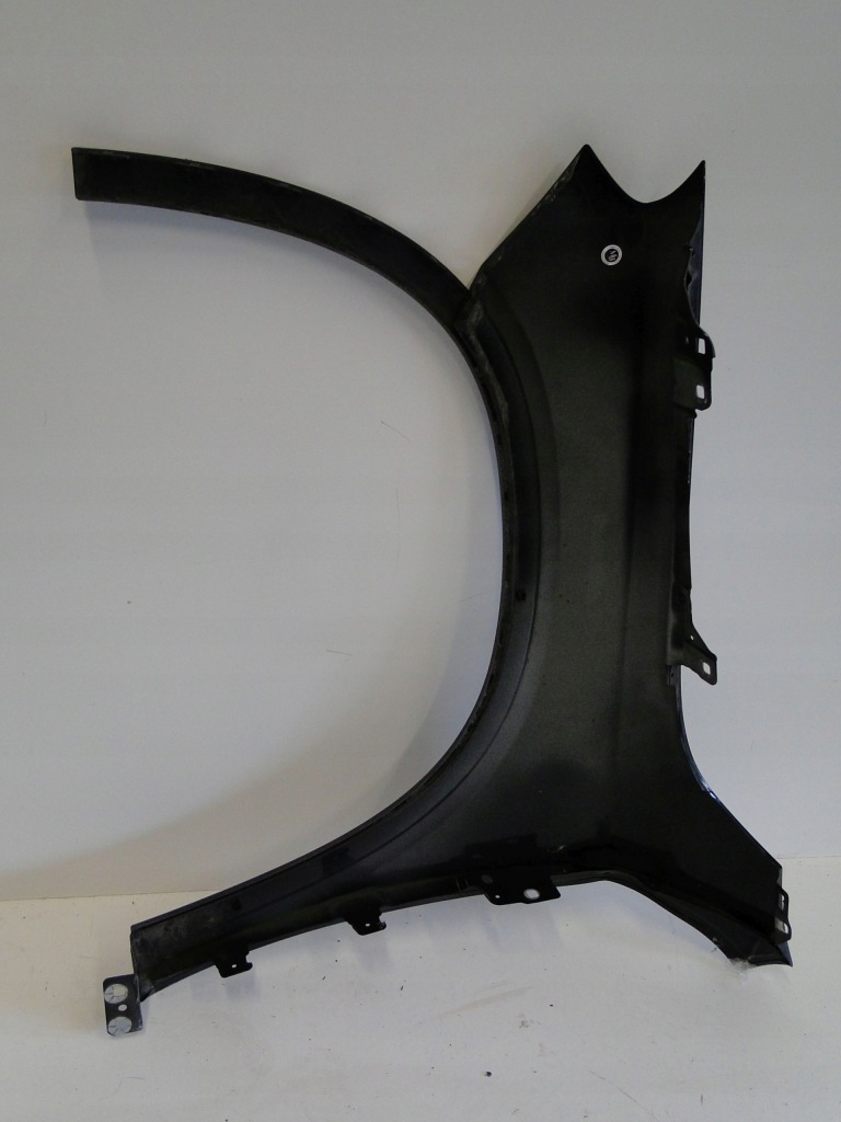 фото №11, Mercedes крыло передний правый перед молдинг 191 чёрный gla 156 x156