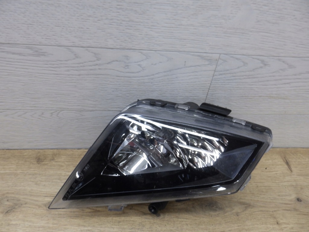 фото №1, Противотуманная фара левый seat ibiza v 6f0