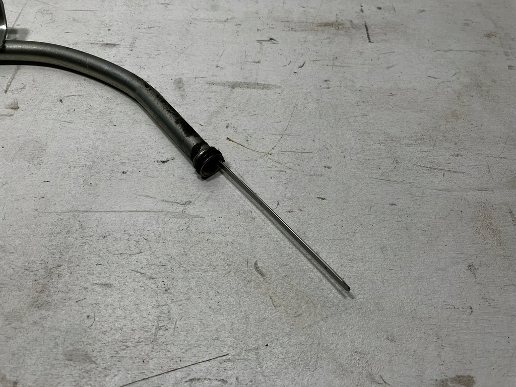 фото №6, Corolla e21 1.6 щуп щуп