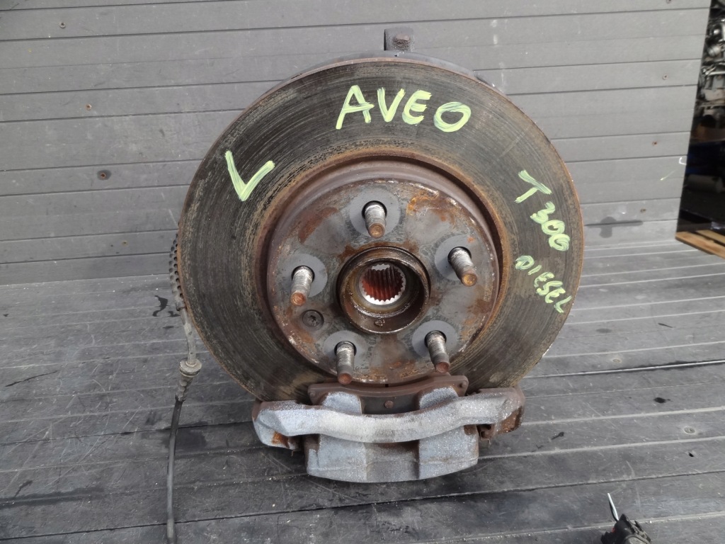 фото №1, Chevrolet aveo t300 2011 1,3 vcdi поворотный кулак левая