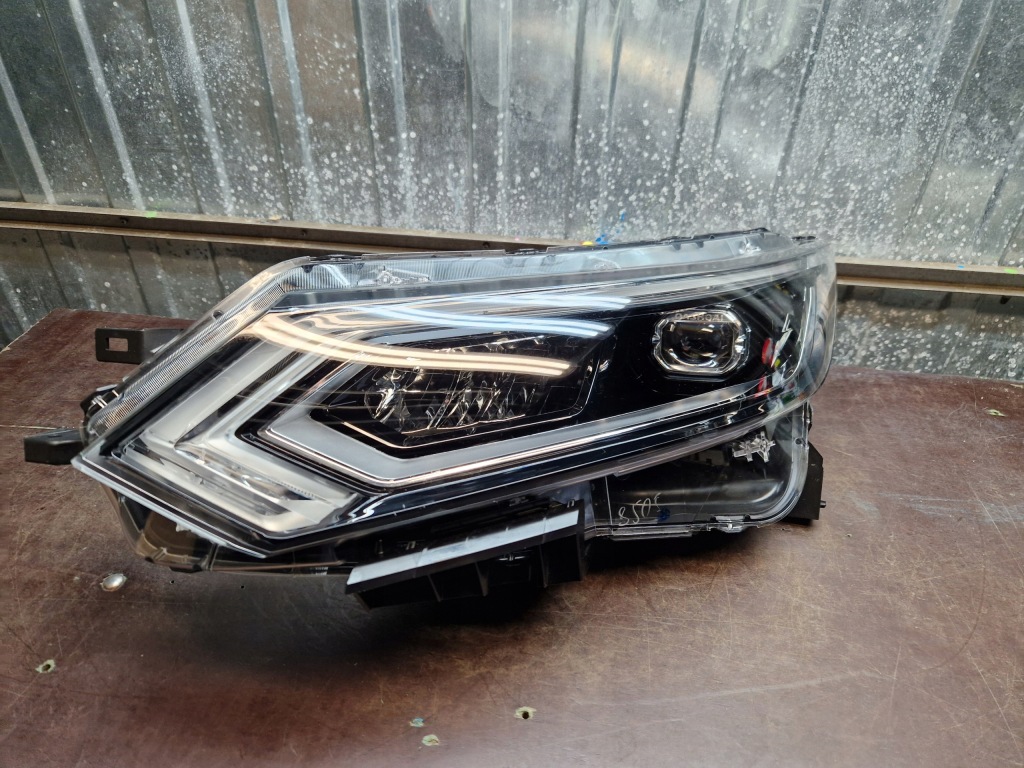 фото №1, Nissan qashqai ii j11 lift лампа перед левая full led