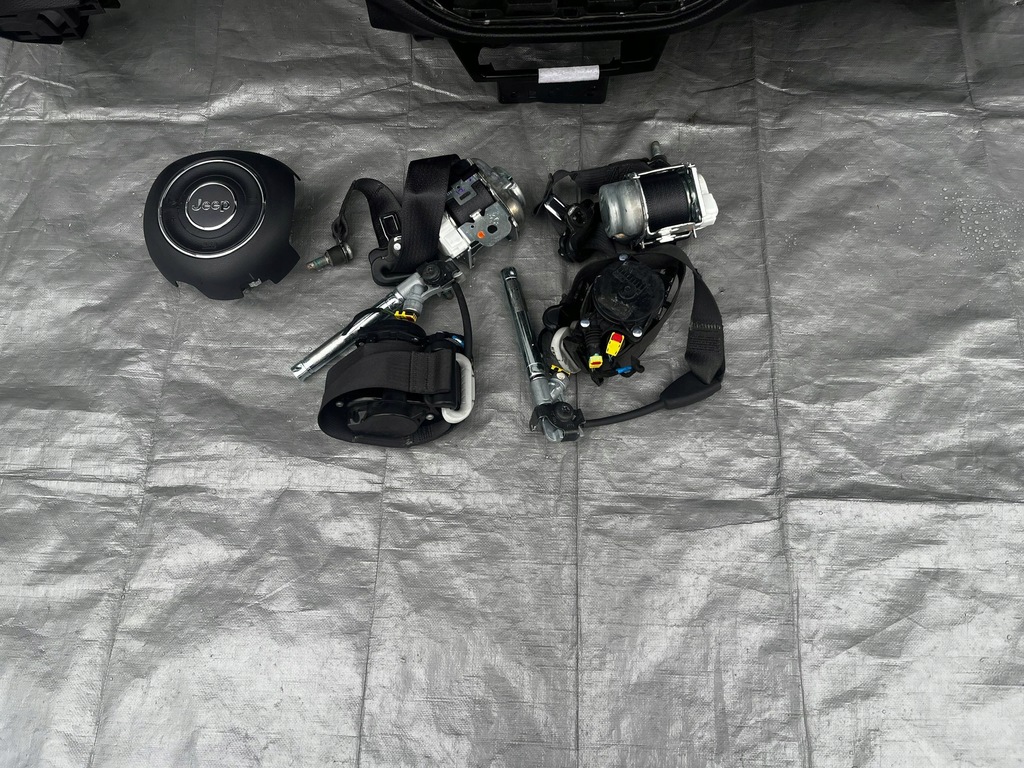 фото №6, Jeep compass ii консоль подушки безопасности ремни подушка безопасности комплект демонтаж 2018-