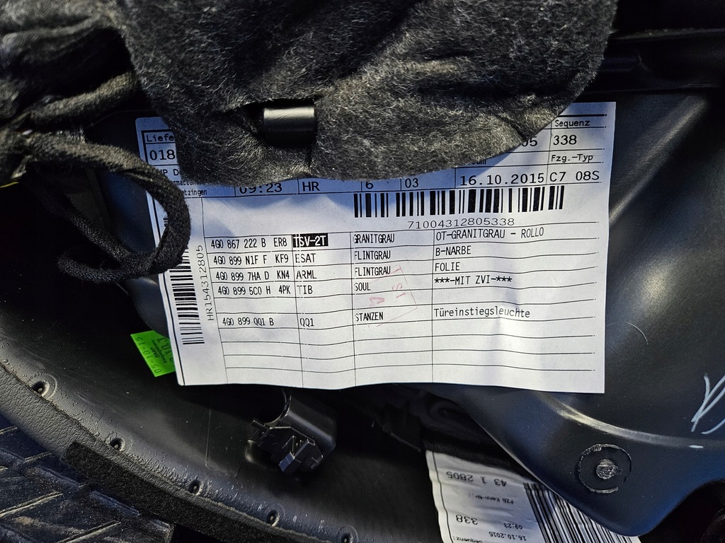 фото №8, Обшивка дверь audi a6 c7 задний правый задняя шторка bose granitgrau 4g0867306