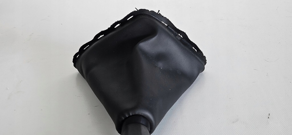 фото №2, Ручка переключения передач чехол renault clio iv lift