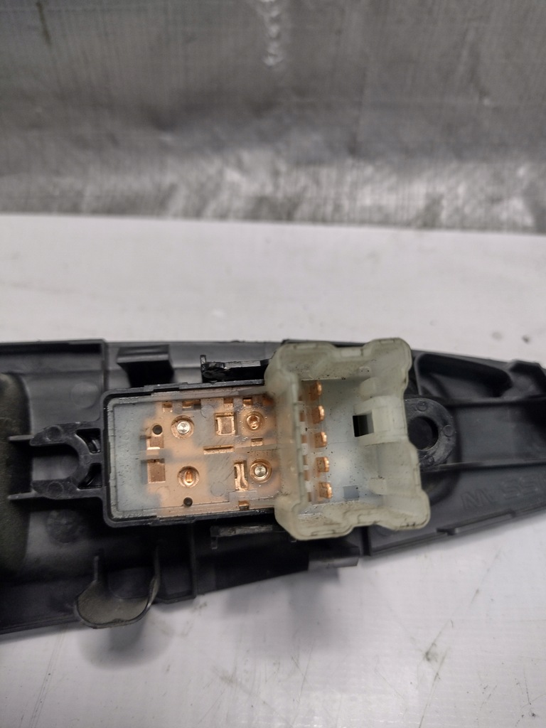 фото №11, Перемикач скло лівий задня nissan qashqai j11 оригінальний номер 829614ea0ax