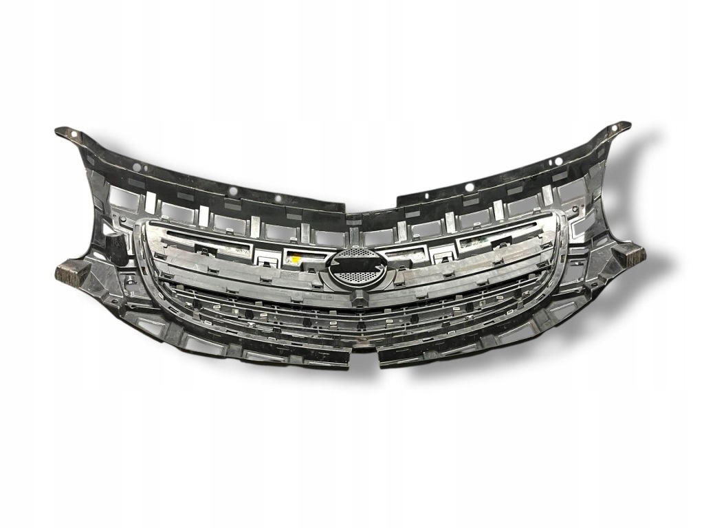 Решётка радиатора радиатора opel insignia a 2011 13282567 с Разборки