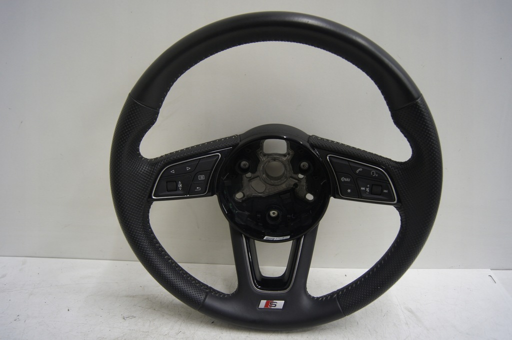 фото №1, A3 8v lift повітропровід s-line шкіра мультифункція