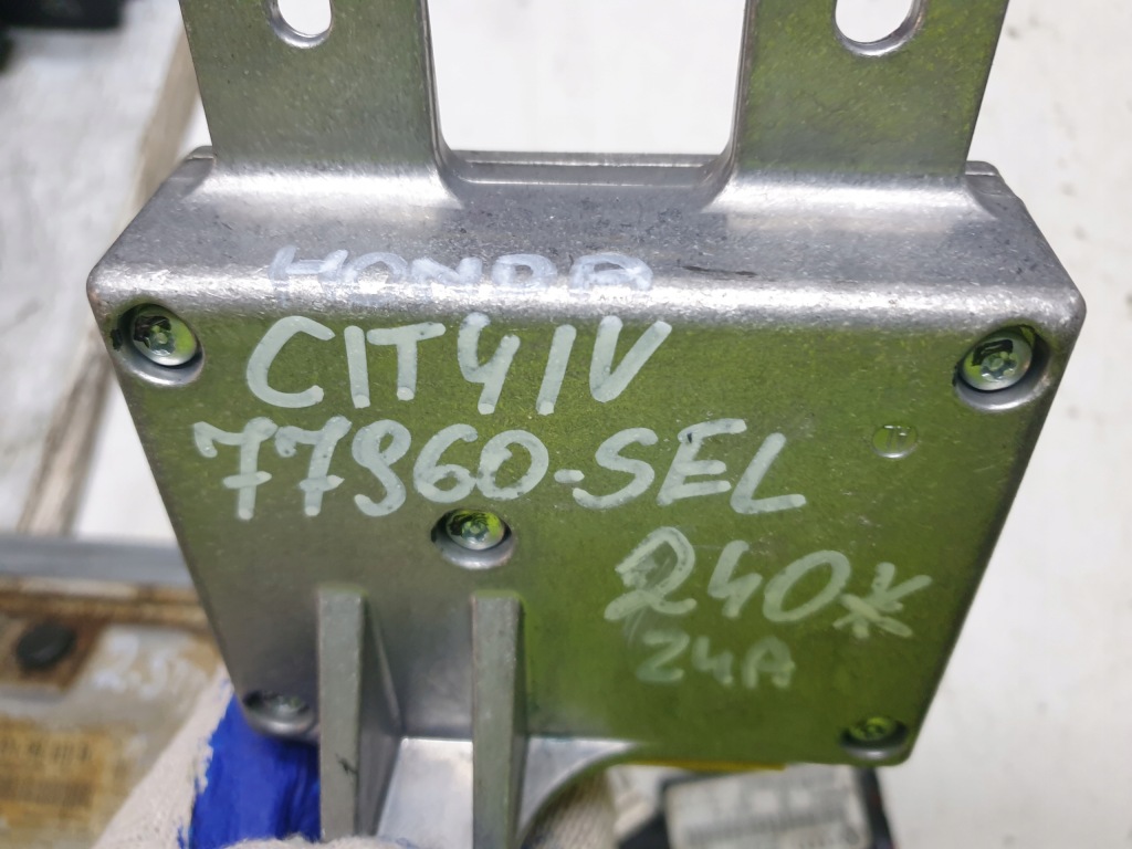 фото №4, Модуль датчик подушка безопасности honda city iv 77960-sel