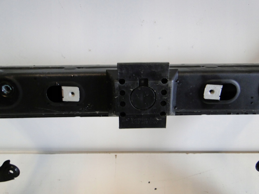 Mercedes cls 257 w257 підрамник передній Київ