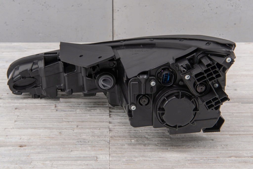 фото №12, Hyundai elantra vi ad 2018-2020 лампа передня права 92102f2500