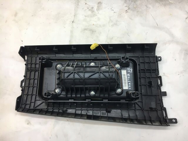 фото №4, Vw crafter подушка air bag заглушка