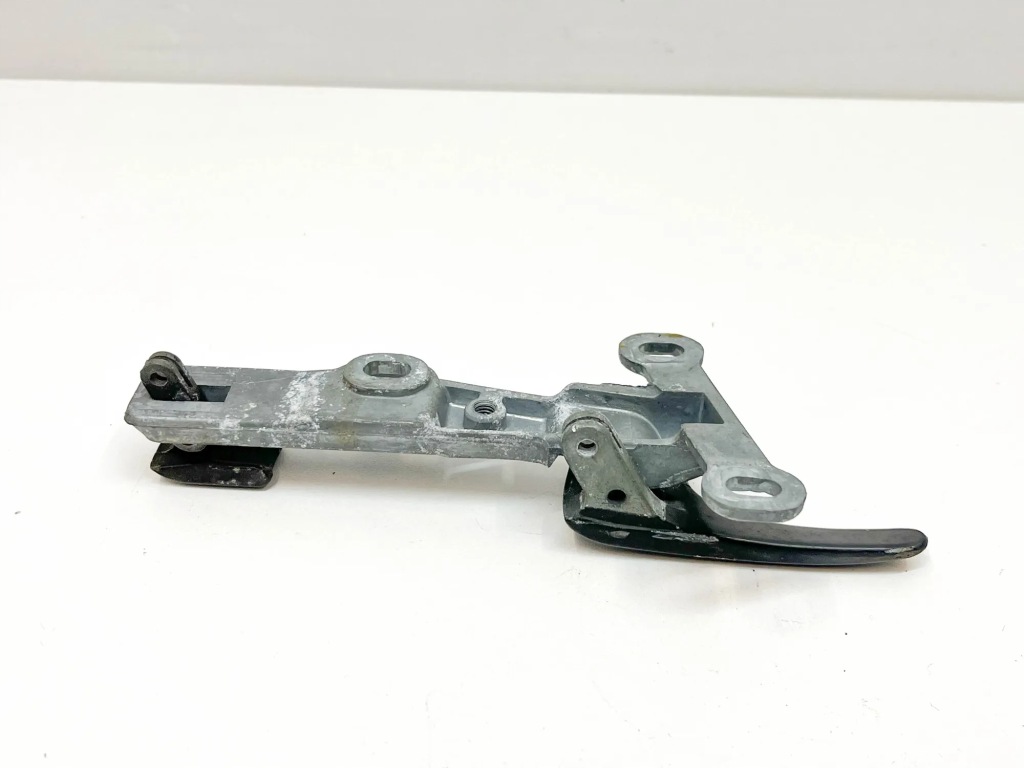 Передняя правая ручка внутренняя mercedes-benz sl r107 a1077600461 Киев