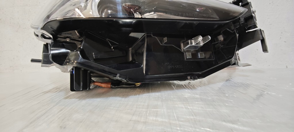 Фара правая  перед mazda vi gj full led с Разборки