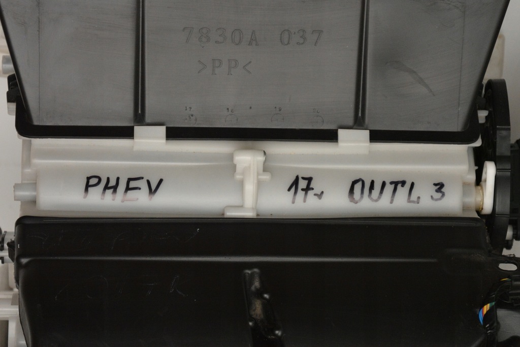 фото №6, Отопитель mitsubishi outlander iii phev