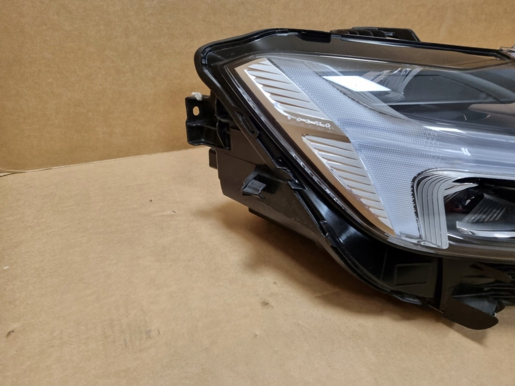 фото №9, Volvo xc60 ii full led лампи лампа ліва права 32337386 32337387
