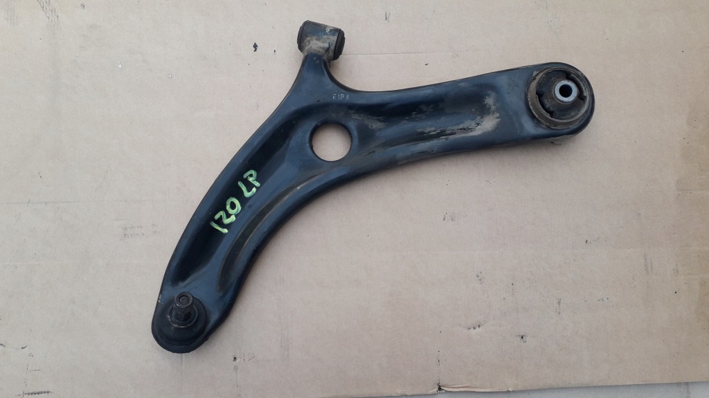 фото №1, Hyundai i20 i 08-12 рычаг левый перед передний