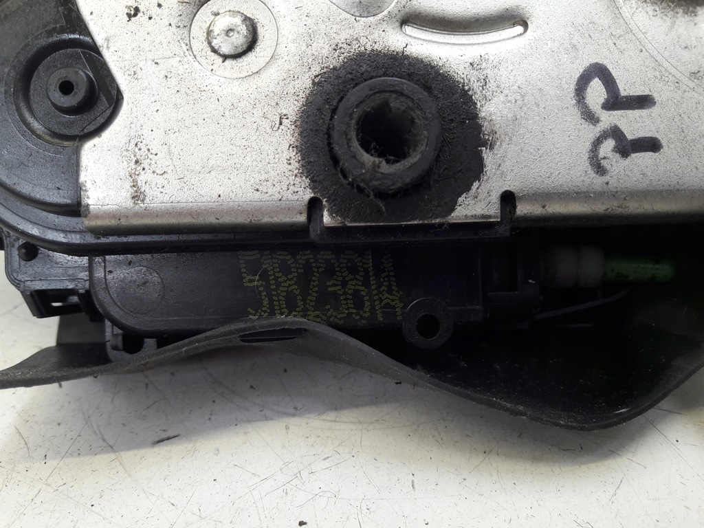 фото №5, Замок двері правий перед 51823814 lancia musa