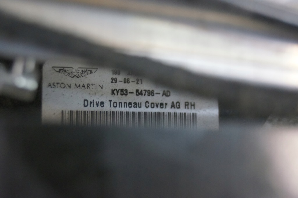 фото №8, Петля aston martin db11 ky53-54796-ad