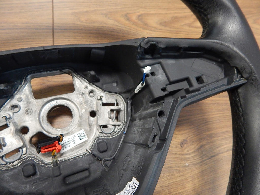 фото №10, Skoda kodiaq kamiq karoq superb - воздуховод кожа с подогревом 565419091g