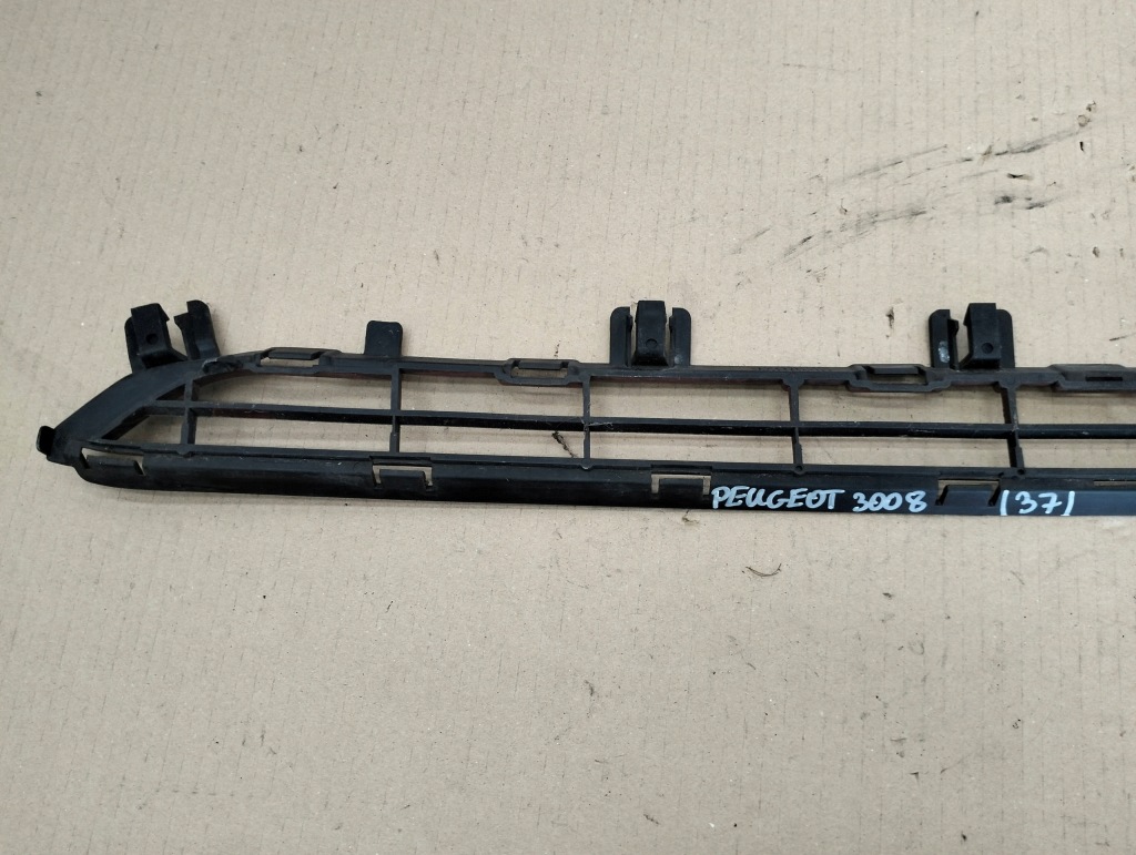 фото №7, Решётка средняя бампер перед peugeot 3008 i lata 2009-2016 9685625677