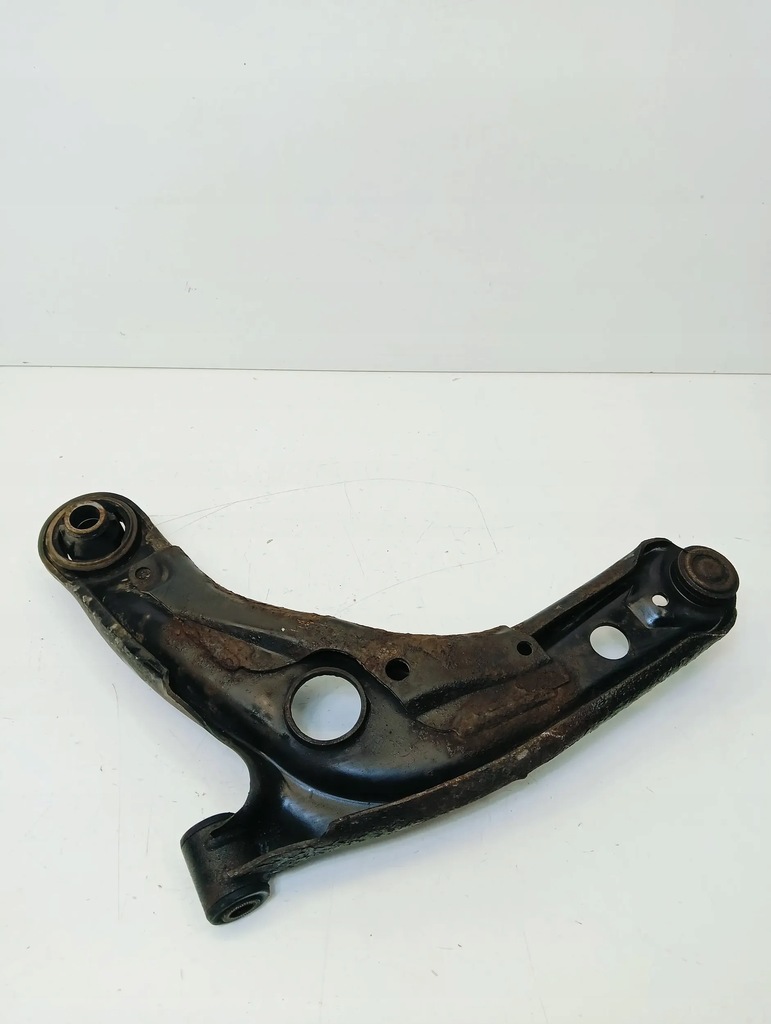 фото №6, Toyota yaris iii 11-14 5d важіль передній правий нижній перед 1,0 b 1krb52