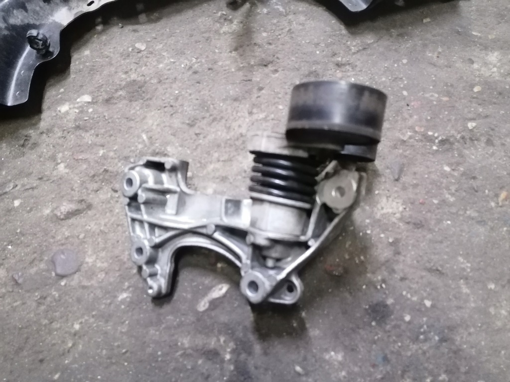 фото №2, Кронштейн основание генератора sandero tce