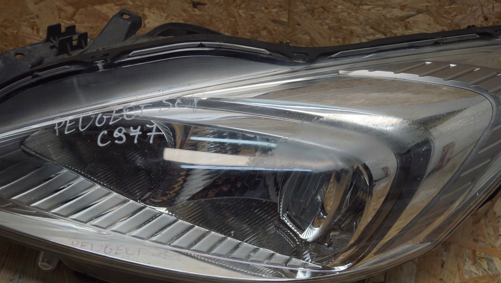 фото №7, Лампа левый перед peugeot 508 i