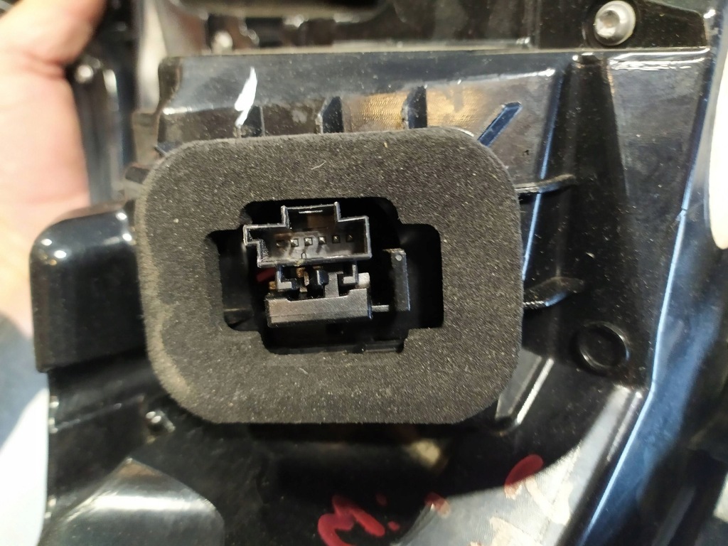 фото №10, Volvo xc60 ii - лампа задняя правая led 2017+