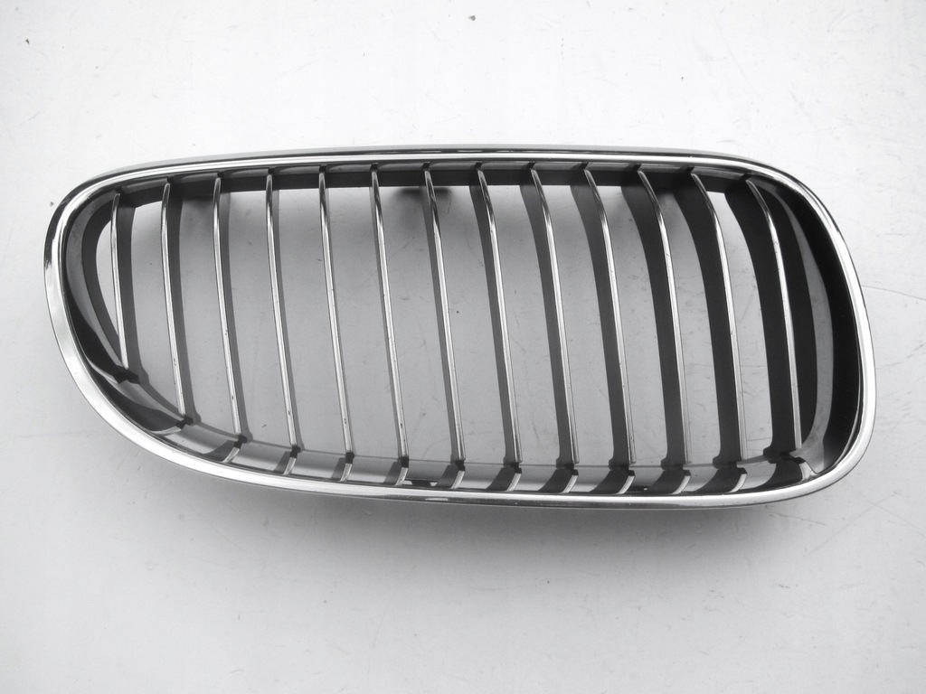 фото №1, Bmw 3 e92 e93 coupe cabrio решітка радіатора решітка радіатора решітка радіатора r хром оригінальний номер