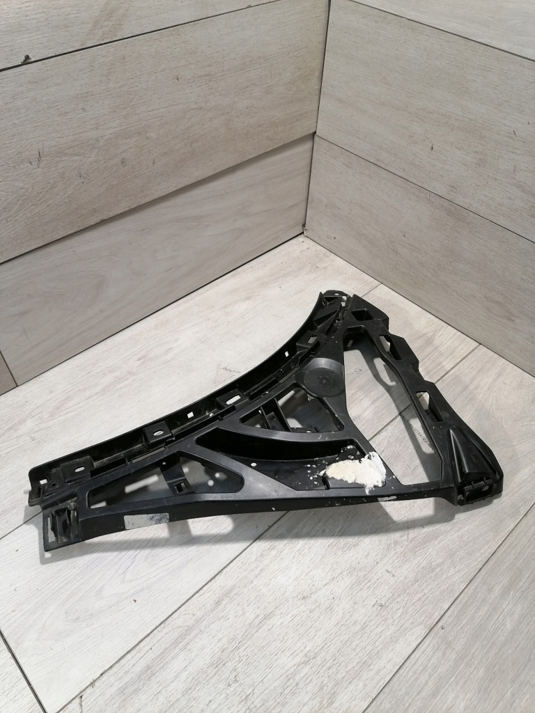 Купити Porsche оригінальний номер 7p5807178b